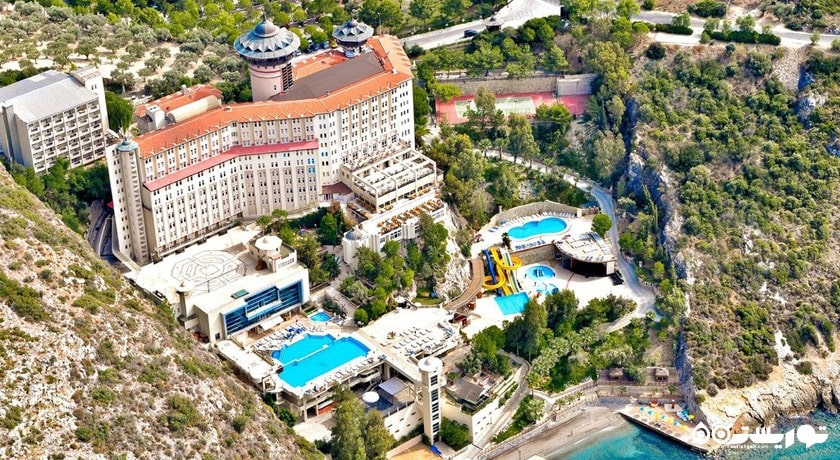 دورنمای زیبای هتل آلکودار آداکول